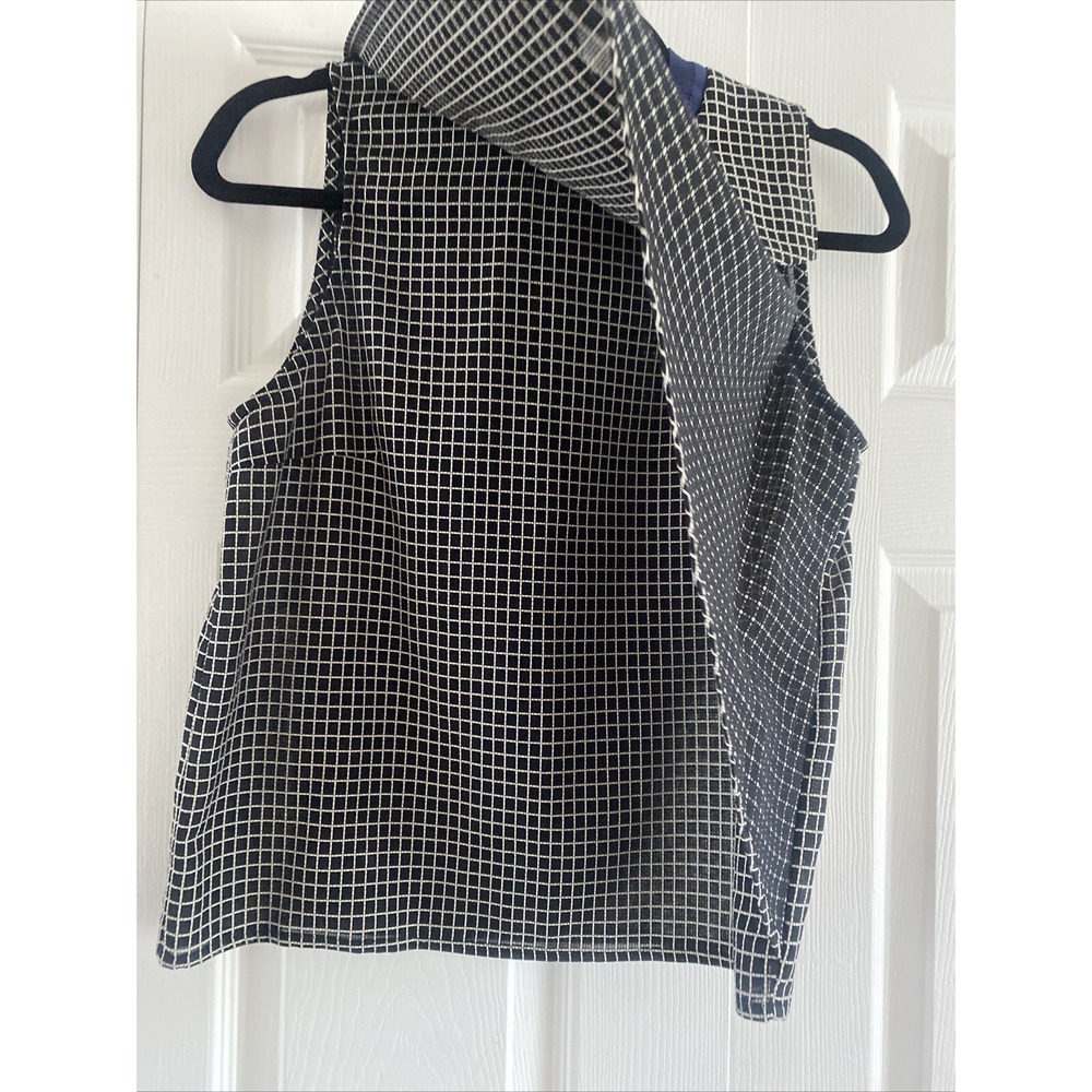 Carven Black and White Geometric Sleeveless Top with Navy Trim - Picture 6 of 10